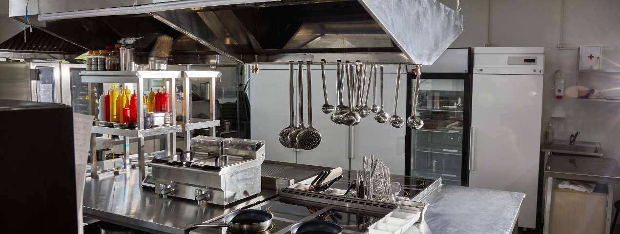 Nevera industrial para cocinas de restaurantes.